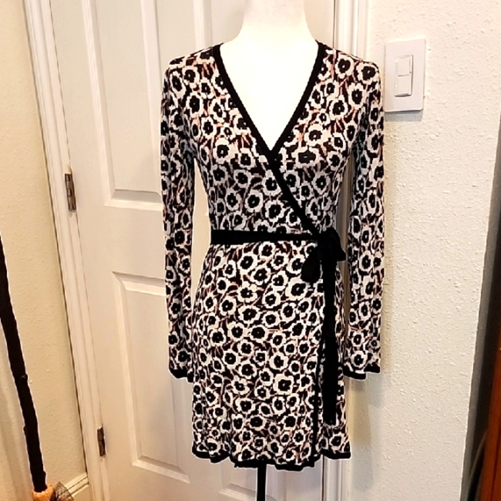 Diane Von Furstenberg Black/Brown/Cream Knit Dress XS